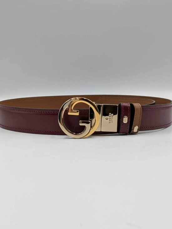 Gucci Women’s Reversible Plutone Interlocking G Buckle Calfskin Belt Burgundy Ta